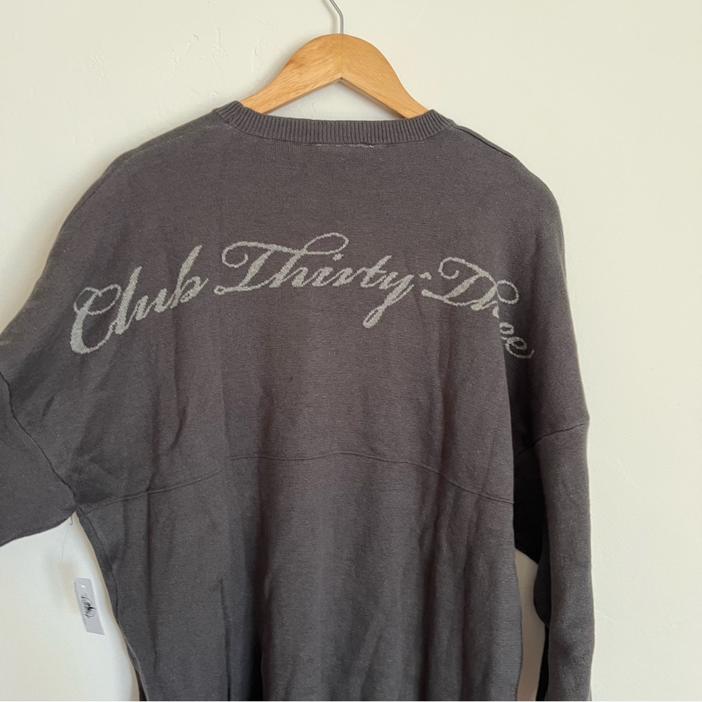 NWT RARE Disney Club 33 Sweater - Picture 7 of 9